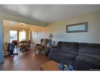 Photo #2: 4110197 Listing 