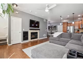Photo #3: 4110452 Listing