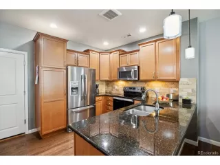 Photo #6: 4110452 Listing