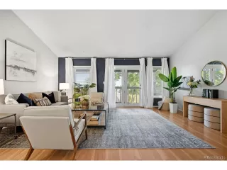 Photo #4: 4113956 Listing 