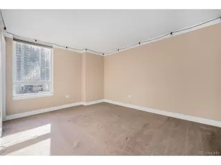 Photo #5: 4115258 Listing