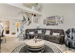 Photo #5: 4116193 Listing