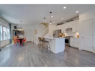 Photo #3: 4117522 Listing