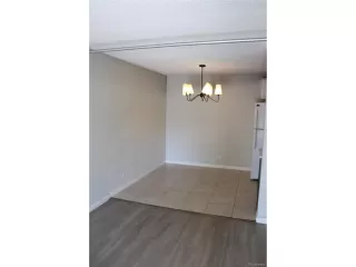 Photo #4: 4119334 Listing