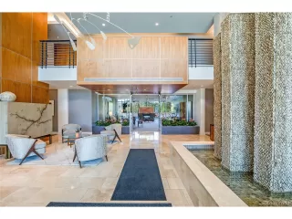 Photo #4: 4119496 Listing 