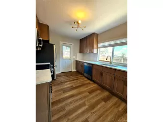 Photo #3: 4120727 Listing 