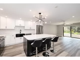 Photo #3: 4123013 Listing