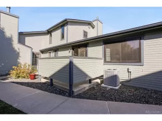 Photo #2: 4124847 Listing 