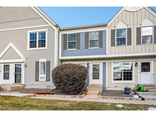 MLS: 4124965 Condo For Sale