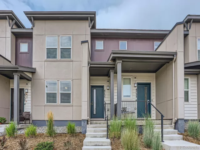 MLS: 4126973 Condo For Sale