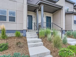 Photo #2: 4126973 Listing