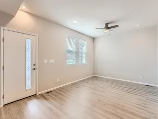 Photo #6: 4126973 Listing