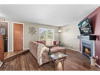 Photo #2: 4127822 Listing