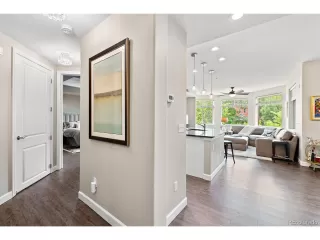 Photo #5: 4127839 Listing 