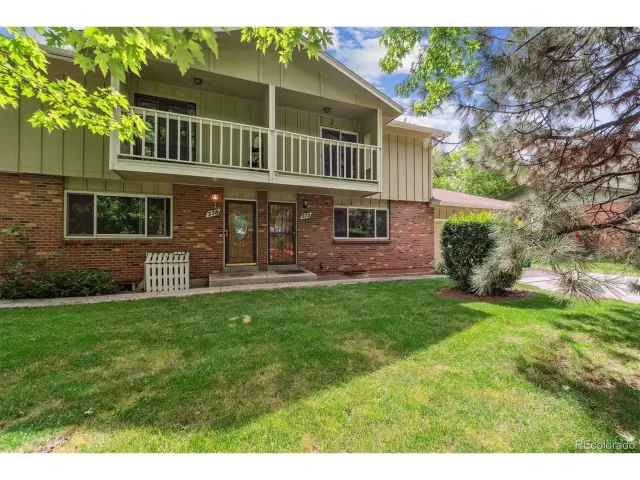 MLS: 4132649 Condo For Sale