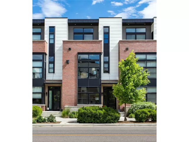 MLS: 4133111 Condo For Sale