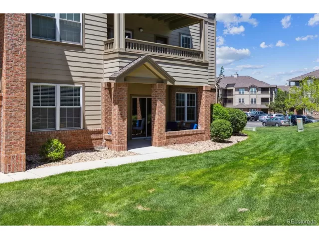 MLS: 4133872 Condo For Sale