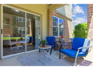 Photo #2: 4133872 Listing