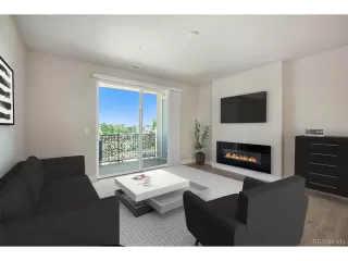 Photo #2: 4134381 Listing