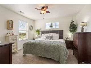 Photo #6: 4134518 Listing