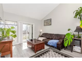 Photo #4: 4136549 Listing