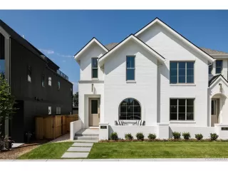 Photo #2: 4140902 Listing