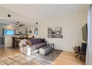 Photo #2: 4141237 Listing 