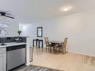 Photo #4: 4142213 Listing