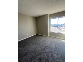 Photo #3: 4143701 Listing 
