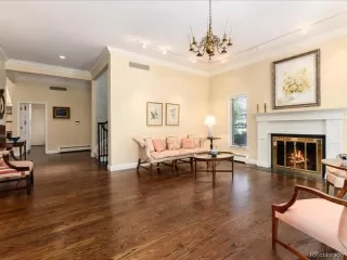 Photo #5: 4149694 Listing