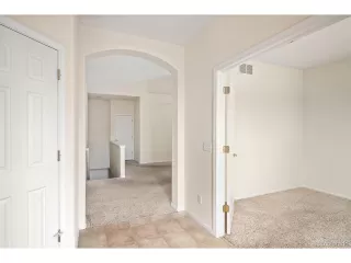 Photo #2: 4151171 Listing