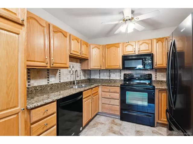 MLS: 4151487 Condo For Sale