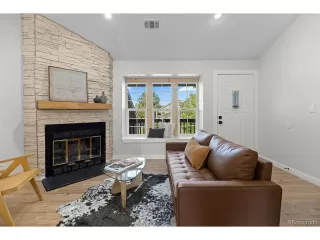 Photo #5: 4154822 Listing 