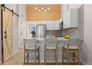 Photo #6: 4154822 Listing 