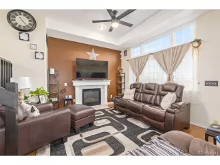 Photo #5: 4158784 Listing 