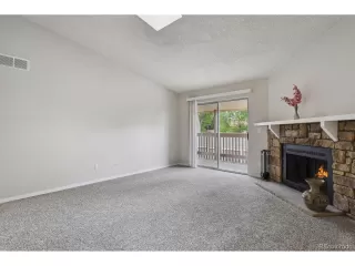 Photo #2: 4158940 Listing 