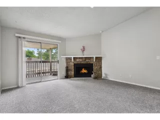 Photo #3: 4158940 Listing 