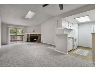 Photo #5: 4158940 Listing 