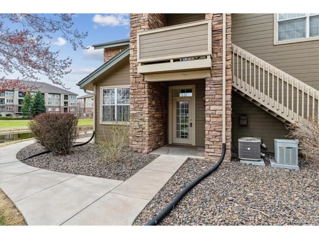 MLS: 4161473 Condo For Sale