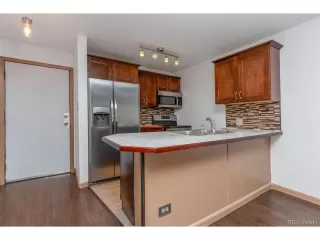 Photo #2: 4161596 Listing 