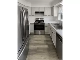 Photo #5: 4162574 Listing 