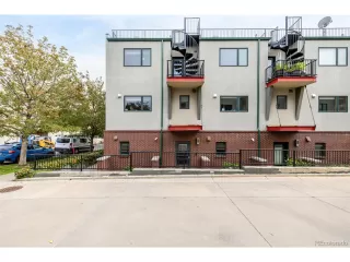 Photo #6: 4165945 Listing