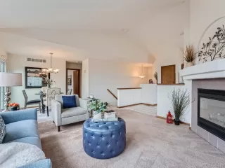 Photo #4: 4166781 Listing