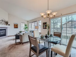 Photo #5: 4166781 Listing