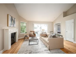 Photo #5: 4167176 Listing