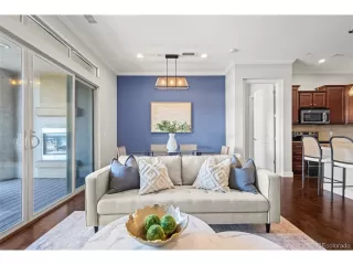 Photo #2: 4168684 Listing 