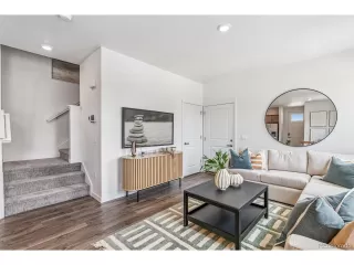 Photo #2: 4168968 Listing