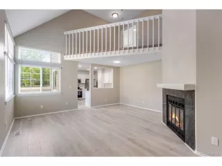 Photo #4: 4169271 Listing 