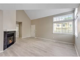 Photo #5: 4169271 Listing 