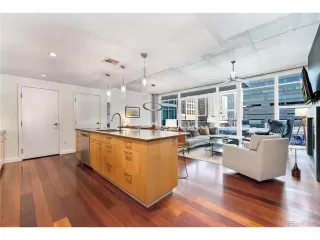 Photo #3: 4169564 Listing